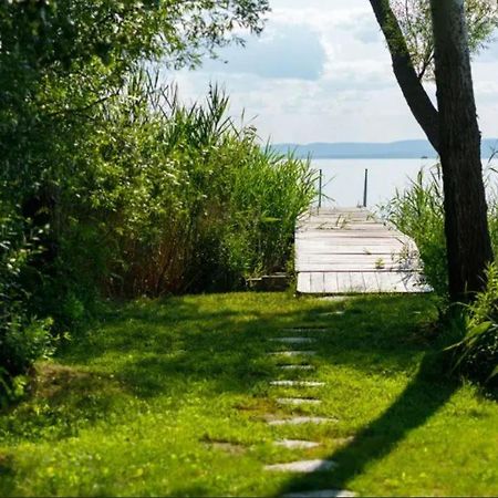 Green Lake House - Private Beach At Balaton Balatonakarattya Dış mekan fotoğraf