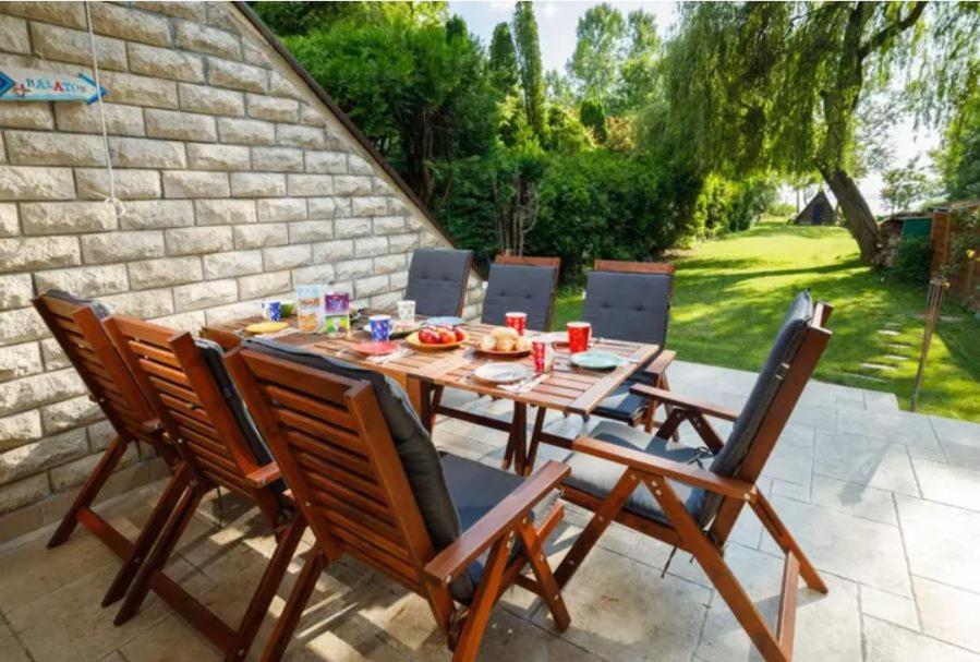 Green Lake House - Private Beach At Balaton Balatonakarattya Dış mekan fotoğraf